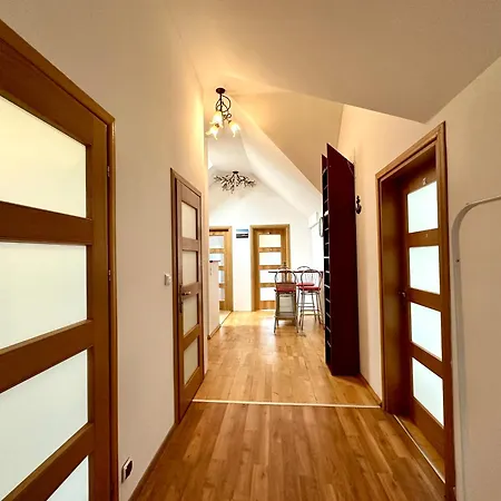 Nw Przy Hipodromie * 索波特