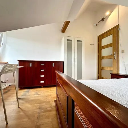 Nw Przy Hipodromie Séjour chez l'habitant