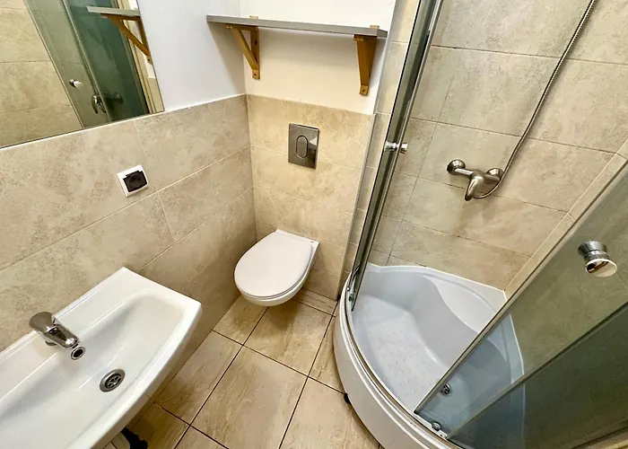 Проживание в семье Nw Przy Hipodromie