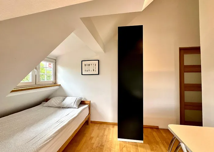 Проживание в семье Nw Przy Hipodromie *